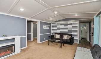 5195 E State Road 54, Bloomfield, IN 47424