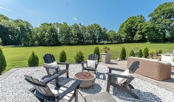 61 Beecher Rd, Brooklyn, CT 06234