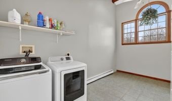 30 Tanglewood Dr, Alloway, NJ 07422