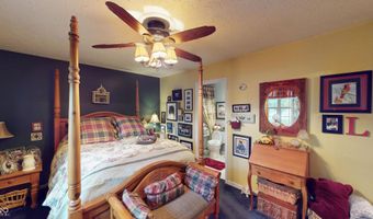 391 S Baldwin St, Bargersville, IN 46106