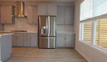 2730 Hunter Woods Dr, Apex, NC 27502