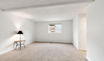 22 Briston Ct, Bedford, NH 03110