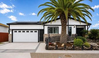 9535 Lakeview Dr, La Mesa, CA 91942