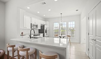 15 Clover Dr, Bluffton, SC 29909