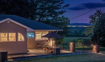 109 Golf Course Rd, Amsterdam, NY 12010