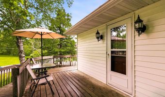 5084 Woodland Ave, Bagley, MN 55803