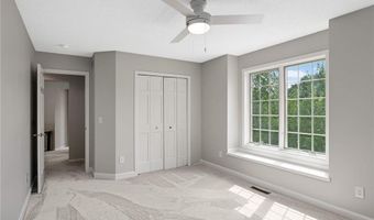 13877 Elkhart Rd, Apple Valley, MN 55124