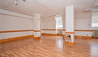 82 COURT Sq, Alexander City, AL 35010