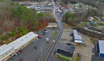 725 RITTER Dr, Beaver, WV 25813