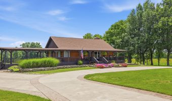 631 W N 10th St, Baxter Springs, KS 66713