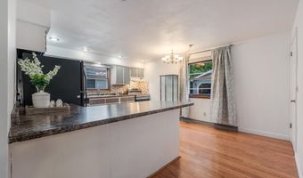 2725 S JACKSON St, Appleton, WI 54915