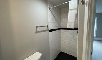 802 E ELM St, Conshohocken, PA 19428