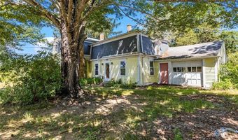 96 Log Bridge Rd, Coventry, RI 02827