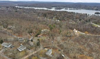 529 Tranquility Dr, Alloway, NJ 07422