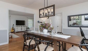 10 Greenbriar Ln, Amherst, NH 03031