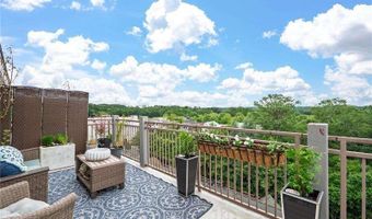 360 Chambers 407, Woodstock, GA 30188