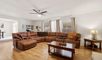 105 Green Valley Rd NW, Albuquerque, NM 87107