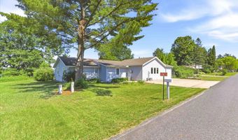 827 18th Ln, Arkdale, WI 54613