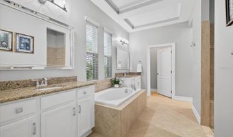 6609 CURRENT Dr, Apollo Beach, FL 33572