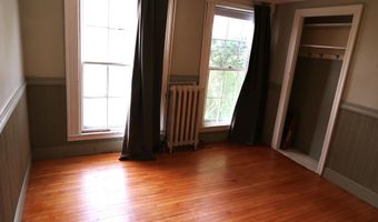 7 Elm St, Augusta, ME 04330