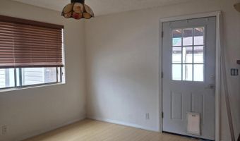 140 Aurora St, Hawthorne, NV 89415