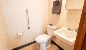 306 LAURENS St NW, Aiken, SC 29801