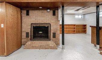 2336 Hayden Ave, Altoona, WI 54720