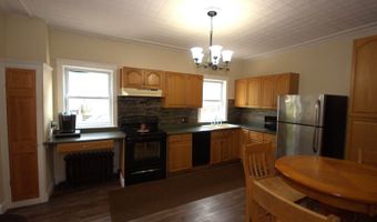 125 Grove St, Bangor, ME 04401