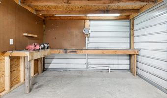 203 Edgewood St, Ballard, WV 24918