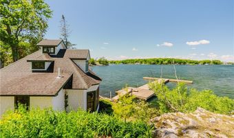 3 Manhattan, Alexandria Bay, NY 13607