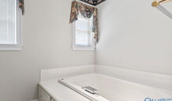 589 Cobb Rd, Arab, AL 35016