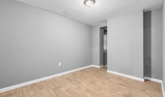 1613 17TH Pl SE 201, Washington, DC 20020