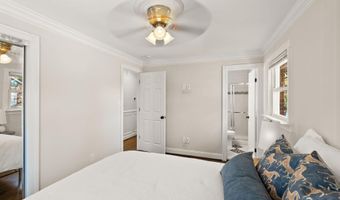 4211 DOWNING St, Annandale, VA 22003