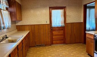 3013 Mayfield Ave, Alton, IL 62002