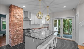 140 Main St, Lincoln, RI 02838