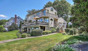 129 Seaside Dr, Jamestown, RI 02835