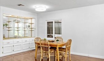 7326 San Bartolo St 220, Carlsbad, CA 92011