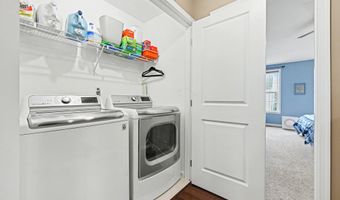 2733 S Spurway Dr, Ann Arbor, MI 48105