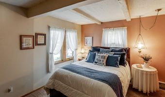 1076 Rainy Lake Rd NW, Backus, MN 56435