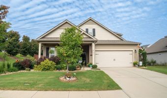 921 Deepwood Ct, Boiling Springs, SC 29316