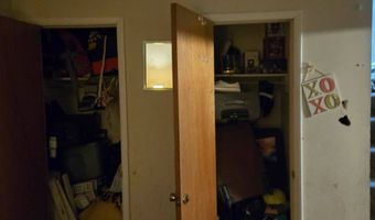 1119 Chatwood Dr, Anniston, AL 36206