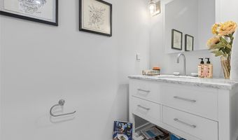 2132 Sarah St 102, Airville, PA 15203