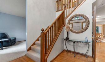 13947 Fleetwood Ave, Apple Valley, MN 55124