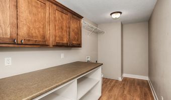 4111 Ballentine Dr, Ames, IA 50010