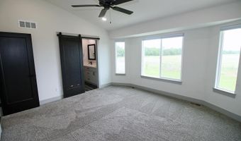 8641 E Cherrywood Ct, Bel Aire, KS 67226