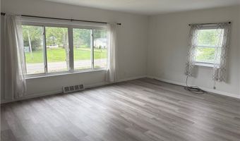 4006 Center Rd, Ashtabula, OH 44004