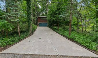 884 Dogwood Ter, Akron, OH 44321