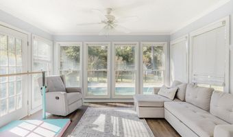 208 Edgewood Dr, Americus, GA 31709