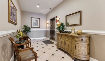 1210 N Foxdale Dr 2-213, Addison, IL 60101