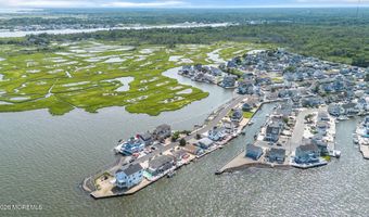 281 Sandlewood Dr, Bayville, NJ 08721